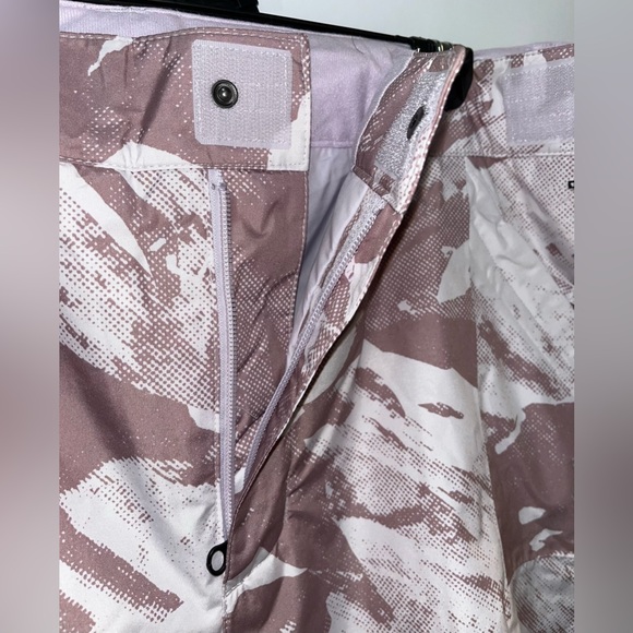 The North Face Freedom Insulated Pants Lavender Fog Tonal Mountainscape Print 2X - Picture 10 of 16